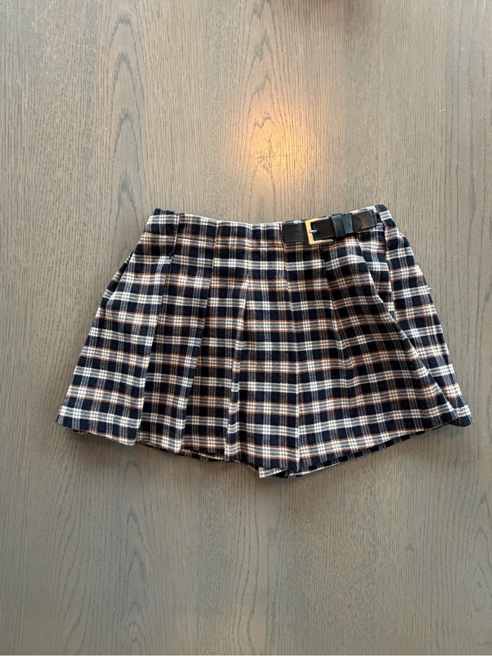 Zara Navy and Cream Plaid Pleated Mini Skort with Black Belt